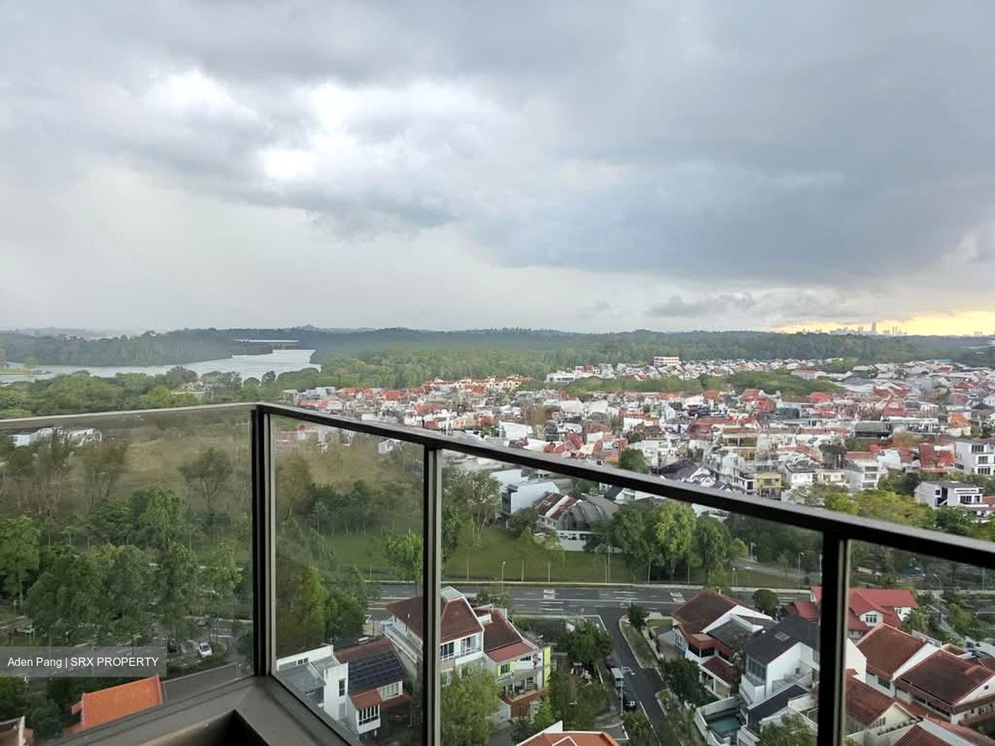 Amo Residence (D20), Apartment #527470351